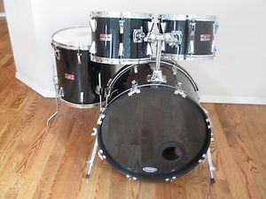Vintage Yamaha Drum Kit, 1980s, Japan Made, Birch Shells, Nice!