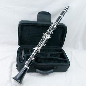 Buffet Crampon E11 Wood Bb Clarinet, Excellent Condition, New Pads & Case!