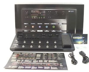 Line 6 Helix Multi-Effects Guitar Pedal - In Box