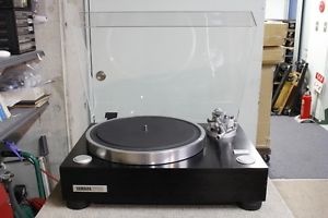 YAMAHA GT-1000 Used Turntable Serviced 1983