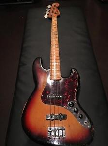 Fender JAZZ BASS 1975 Used  w/ Gigbag