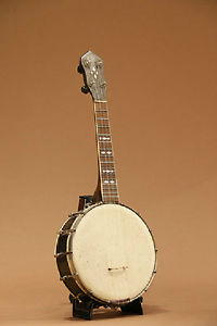 GIBSON UB-3 (Banjo Ukulele) 1930s Good condition w/Hard Case EMS Shipping