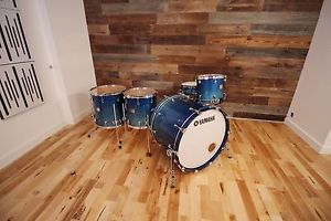 YAMAHA ABSOLUTE MAPLE NOUVEAU BLUE SPARKLE FADE (PRE-LOVED)