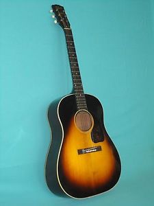 VINTAGE 1943 GIBSON BANNER J-45 GUITAR