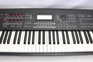 Yamaha MOX8 88-key Synthesizer Workstation Keyboard