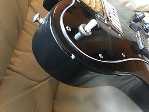 Fender Classic '72 Telecaster Custom Electric Guitar made in Japan