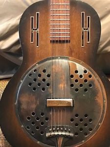 SCHIRESON/HOLLYWOOD VINTAGE RESONATOR GUITAR
