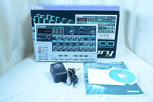 Yamaha DX200 Desktop Control FM 