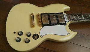 Epiphone Les Paul Custom SG Vintage White (Ivory) w/plush fitted hardshell case