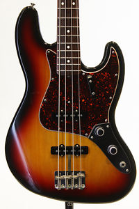 Fender: Electric Bass American Vintage Serieas 62' Jazz Bass 2knob USED