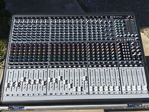 Mackie Onyx 244 24 Channel 4 Bus