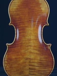 Maestro Stradivarius 15.5' Viola copy  #6518. Powerful tone