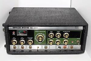 Roland Japan RE-201 Space Echo Analog Tape Delay Effect Unit Spring reverb