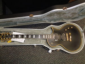 used LTD EC-1000 Deluxe electric guitar matte black w/ hardshell case