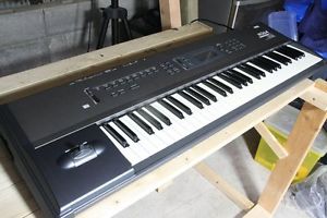 Korg n364 vintage work station synthesizer.