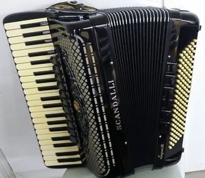 Akkordeon Scandalli Super VI WIE NEW!!!