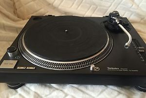 Technics SL-1210MK2