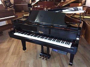 Boston GP-163 Baby Grand Piano in Polished Ebony with PianoDisc System