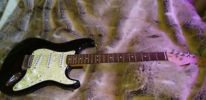 Fender stratocaster USA made.  1997. Never gigged.  Good Condition. Black.