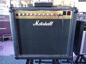 Marshall JCM 900 Vollröhren Combo
