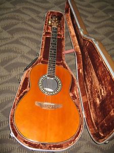 1981 Ovation Anniversary 1157-7 guitar in near mint condition