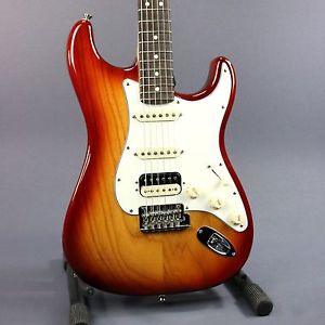 USED Fender American Professional Stratocaster HSS Shawbucker (539)