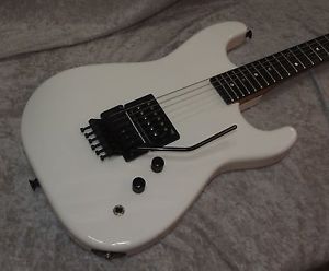 1987 USA Jackson San Dimas electric guitar snow white w/ Duncan Custom 5 & case