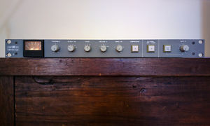 1993 SSL G384 Vintage Stereo Bus Compressor - Low S/N with DBX VCA
