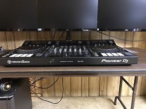 Pioneer DJ DDJ-RZX Pro 4-channel DJ Controller for Rekordbox DJ & Video