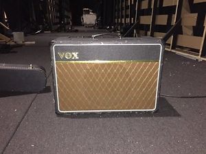 2001 Vox AC-15 TB  With Weber Blue Dog Ceramic