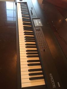 KORG KROME 88 Weighted Key Keyboard / Music Workstation