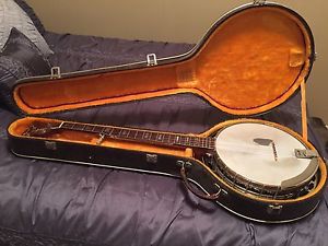 Alvarez 5 String Banjo
