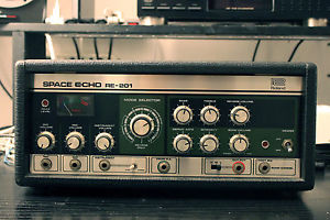 Roland RE-201 Space Echo