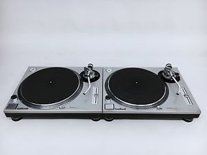 2 Technics SL-1200 MK2