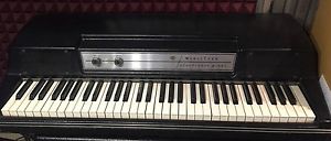 Wurlitzer EP200a Vintage Electric Piano Keyboard