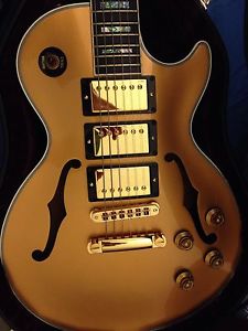 Ultra Rare Custom Shop Ordered Gibson Les Paul Florentine Gold Triple Pickup!