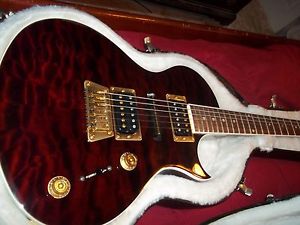 Gibson Nighthawk Standard 2010  St. Louis Sauce AAA Quilted  top