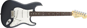 FENDER AMERICAN STRATOCASTER MN CHARCOAL FROST METALLIC E-GITARRE