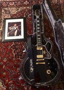 Autographed B.B. King Gibson Memphis B.B. King Lucille Electric Guitar