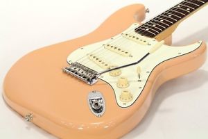 Fender Japan Stratocaster ST62-TX Shell Pink SLP, Electric guitar, MIJ, m1301