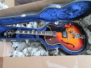 Guild CE-100D Capri - Antique Burst