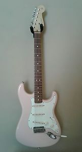 Shell Pink American Stratocaster