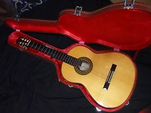 1977 Vintage Yamaha Grand Concert Classical Acoustic Guitar GC-7 M rare 5 10