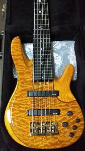 Yamaha TRBJP2 6 six string bass - Mint Condition