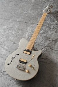 NEW MUSIC MAN Axis Super Sport Semi-Hollow Body HH trem Maple Fingerboard/456