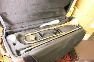 Jupiter XO Model 1032RL Professi