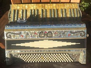 Vintage n. Shkorka-Cleveland O. Accordion