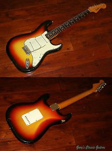 1965 Fender Stratocaster   (#FEE0834)