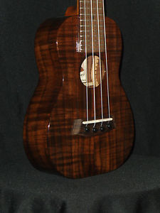KANILEA CUSTOM RARE CURLY WALNUT 4 STRING SAPRANO UKULELE