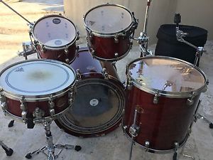 5pc Tama Starclassic Maple drum set w/ cases and tom mounts